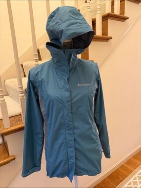 Columbia Women’s Teal Hooded Waterproof Jacket
